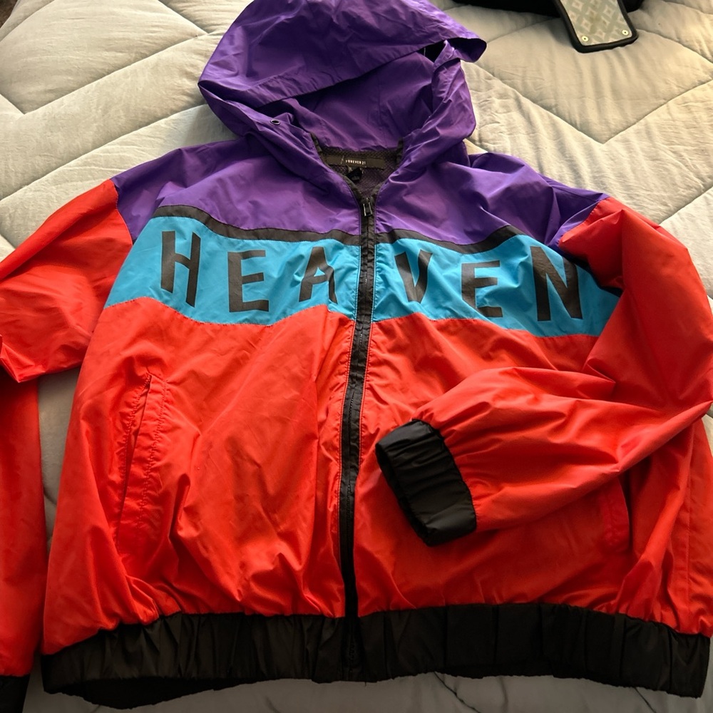 Light windbreaker jacket